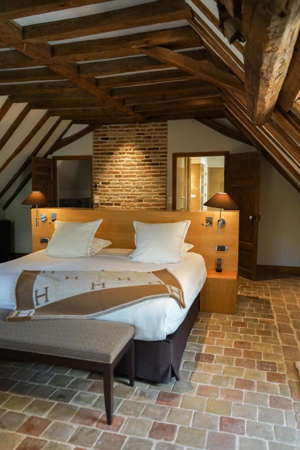 Hostellerie De Levernois Bagian luar foto