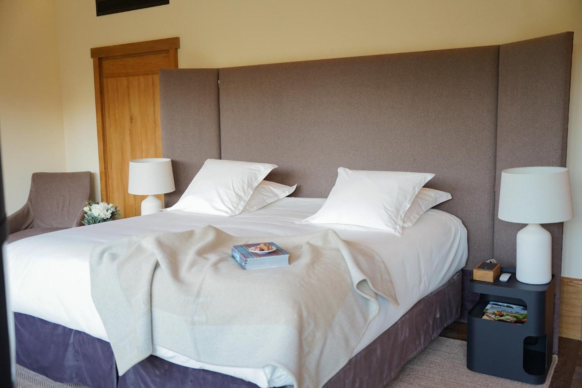 Hostellerie De Levernois Bagian luar foto